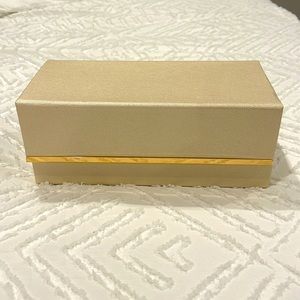 Cream Colored Jewelery Box